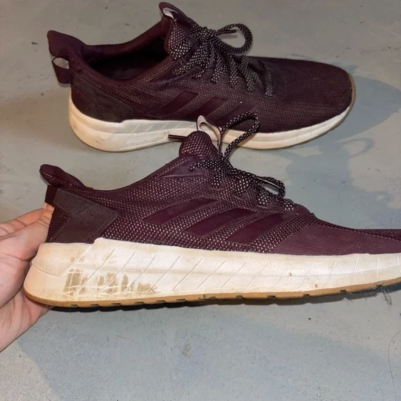 adidas Women's Athletic Shoes in Burgundy and White - Picture 1 of 3
